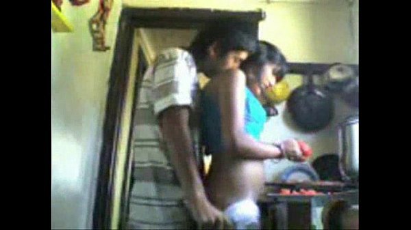 Amma maganudan samaithukonde sexyaaga ookiraal - Sex videos