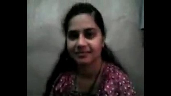 Ilamaiyana pathumai tamilil sexyaga pesugiraal - tamil sex talk
