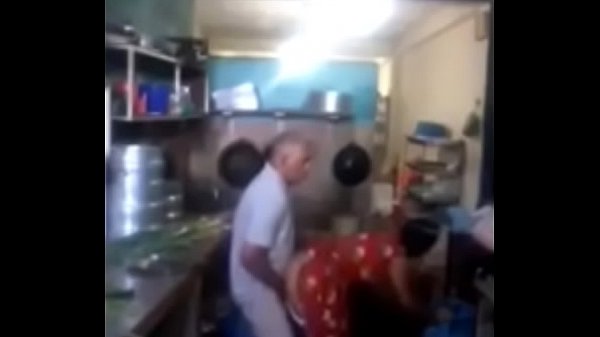 Maamanar marumagalai hotel samayal araiyil ookiraar - Sex video
