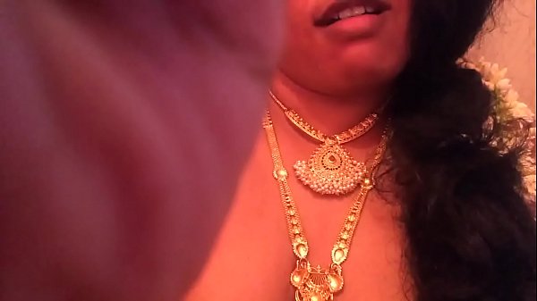 Chennai aunty selfi camil nirvaanamaaga viral podugiraal - Selfi vide