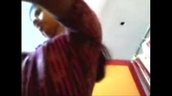 Pondicherry massage centeril kai adithu kanju vara vaikiraal - Hidden cam