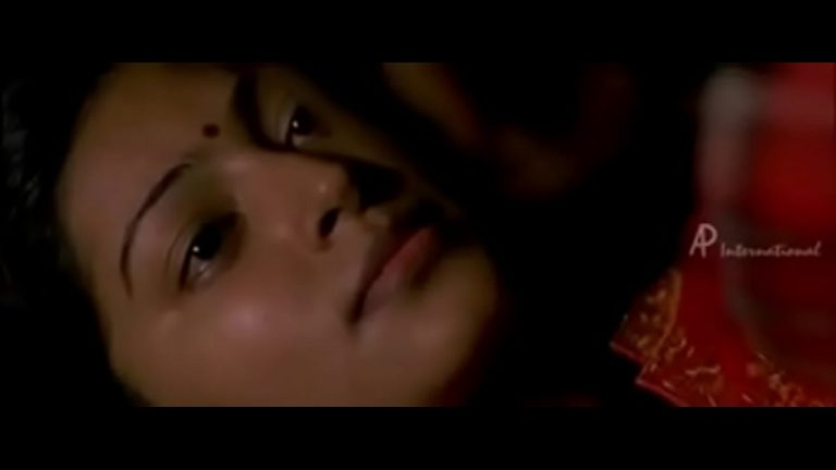 Miga kaamamaaga sneha suthai thadavi ookiraan - sex video