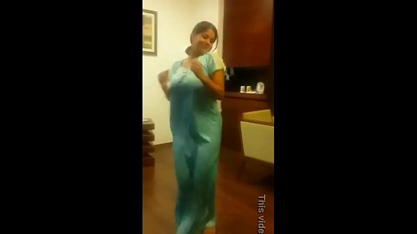 Kuthu aatam podum nighty aunty azhagaga kanbikiral - sex video