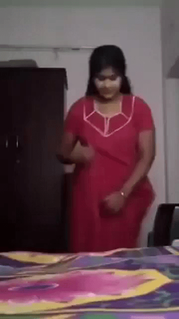 Salem aunty nude mulai pundai kanbithu thadavum sex video