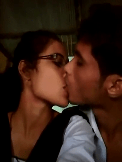 Diploma tamil college girl class roomil sex video